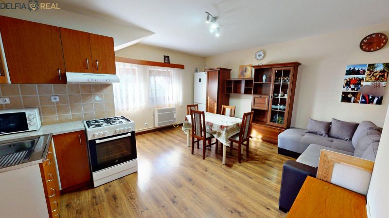 Bartikova-Villa-Rd-2-Cast-895-Horne-Saliby-01222026_121117.jpg